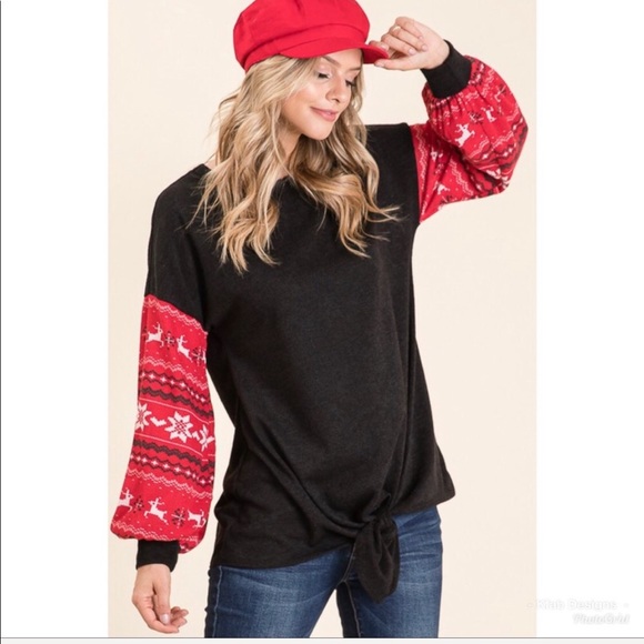 Tops - LAST! Puff Holiday Sleeve Soft Sweater Top!